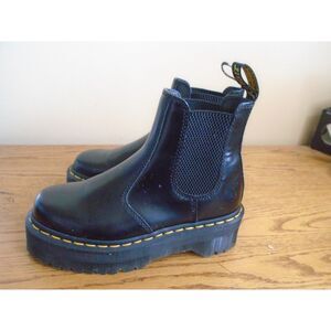 Dr Martens 2976 Quad platform Chelsea Boots Doc Martens